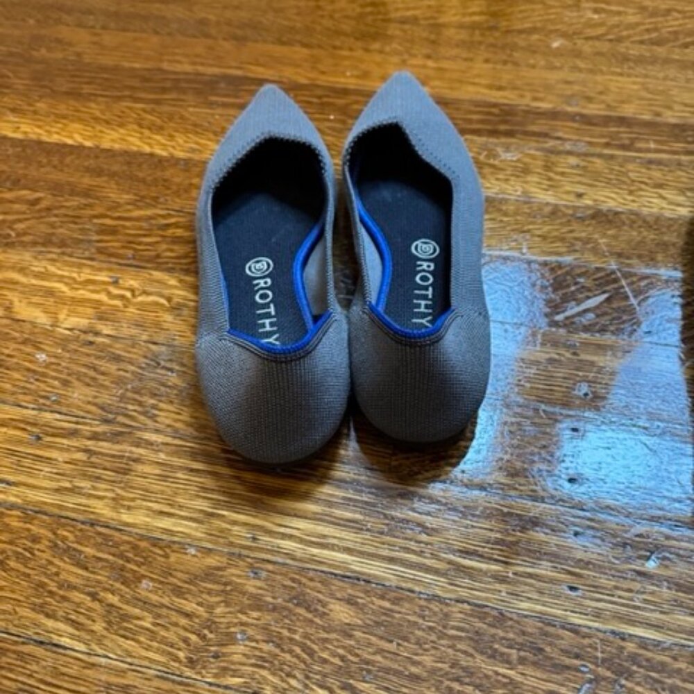Gray Rothy's Pointed Toe Shoes - Picture 3 of 4